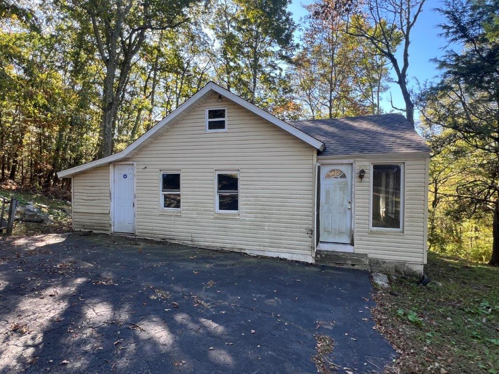 View property gallery image 1