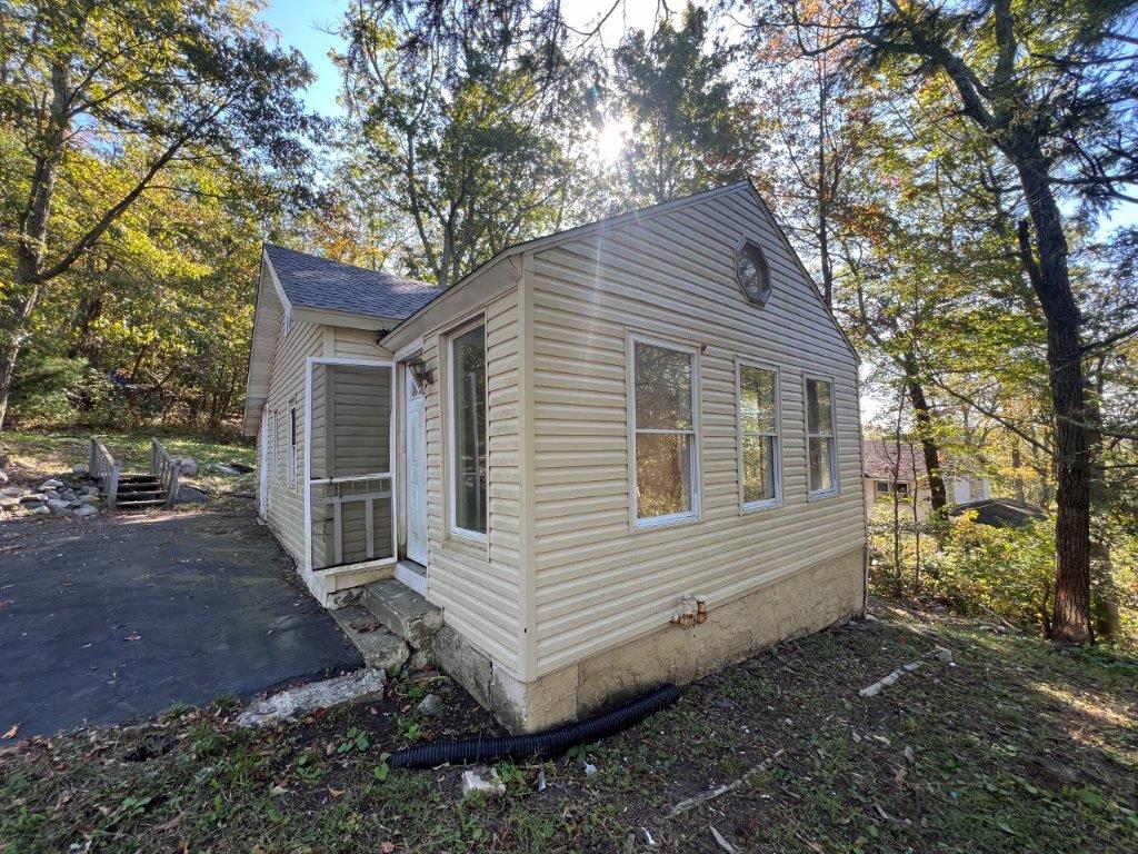 View property gallery image 3