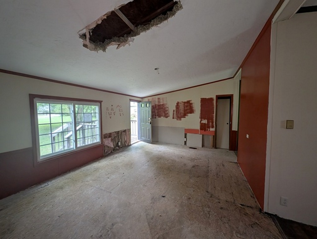 Property image 4 / 12