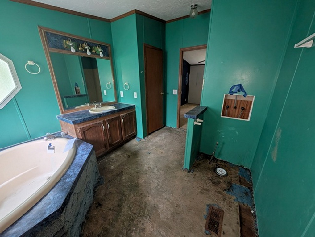 Property image 6 / 12