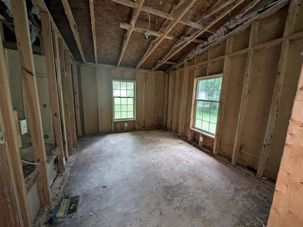 Property image 10 / 12