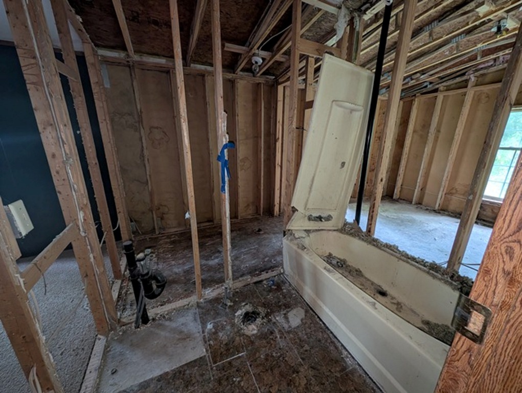 Property image 11 / 12