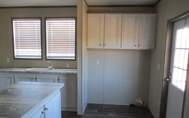 Property image 13 / 20