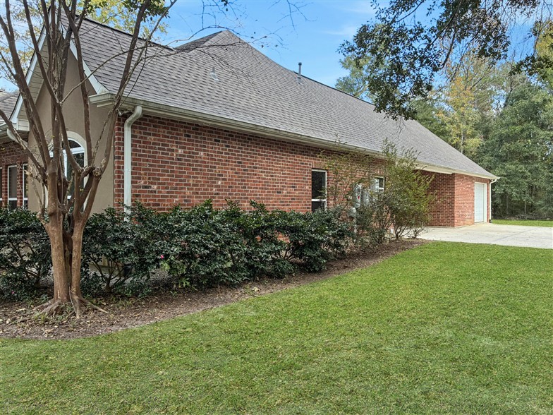 View property gallery image 2