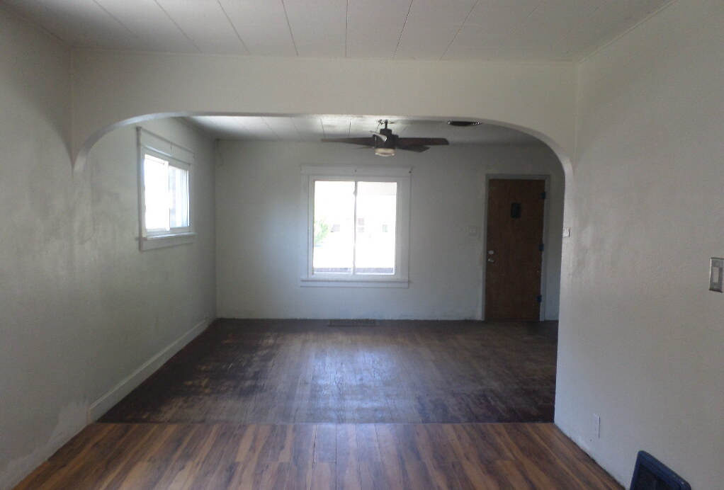 View property gallery image 4