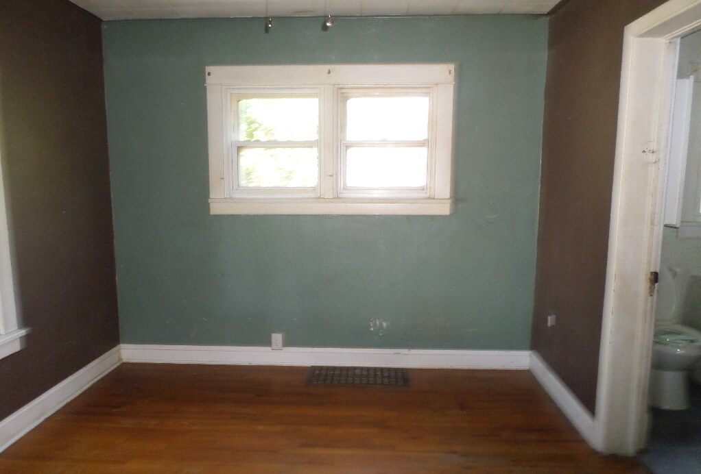 View property gallery image 5