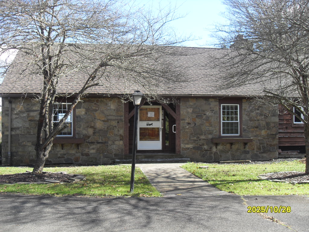 View property gallery image 2