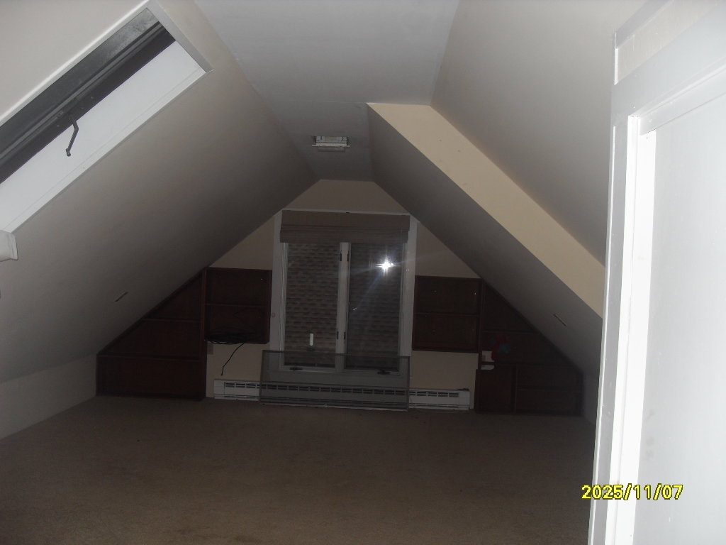 Property image 10 / 19