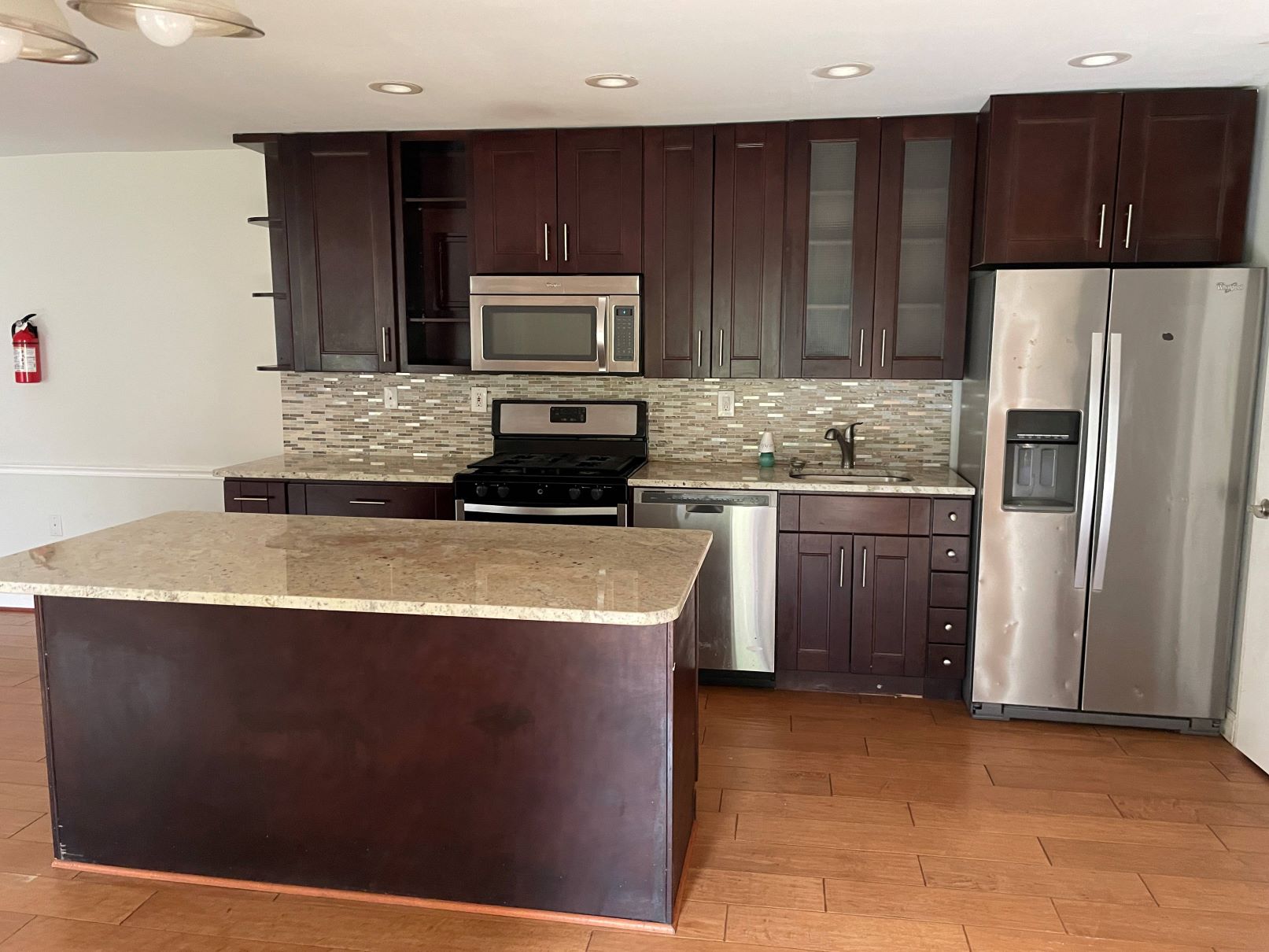 View property gallery image 3