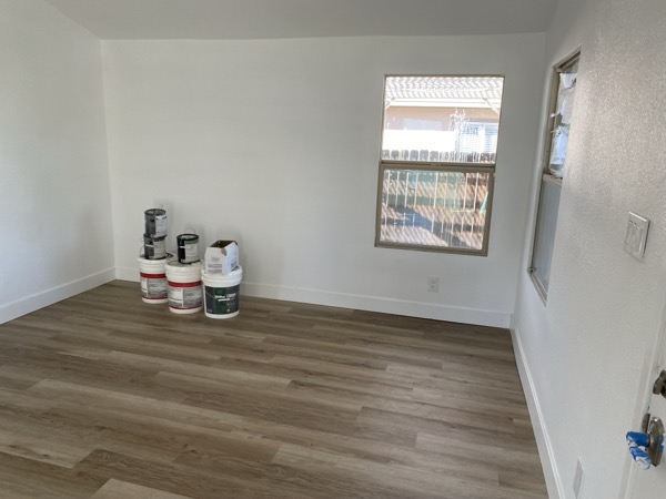 Property image 6 / 12