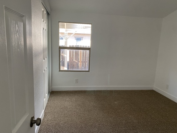 Property image 7 / 12