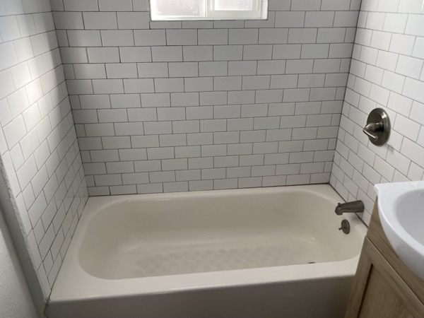 Property image 8 / 12