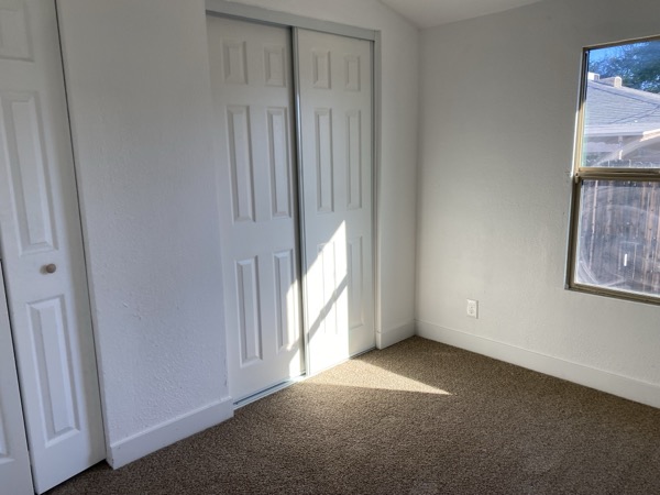 Property image 11 / 12