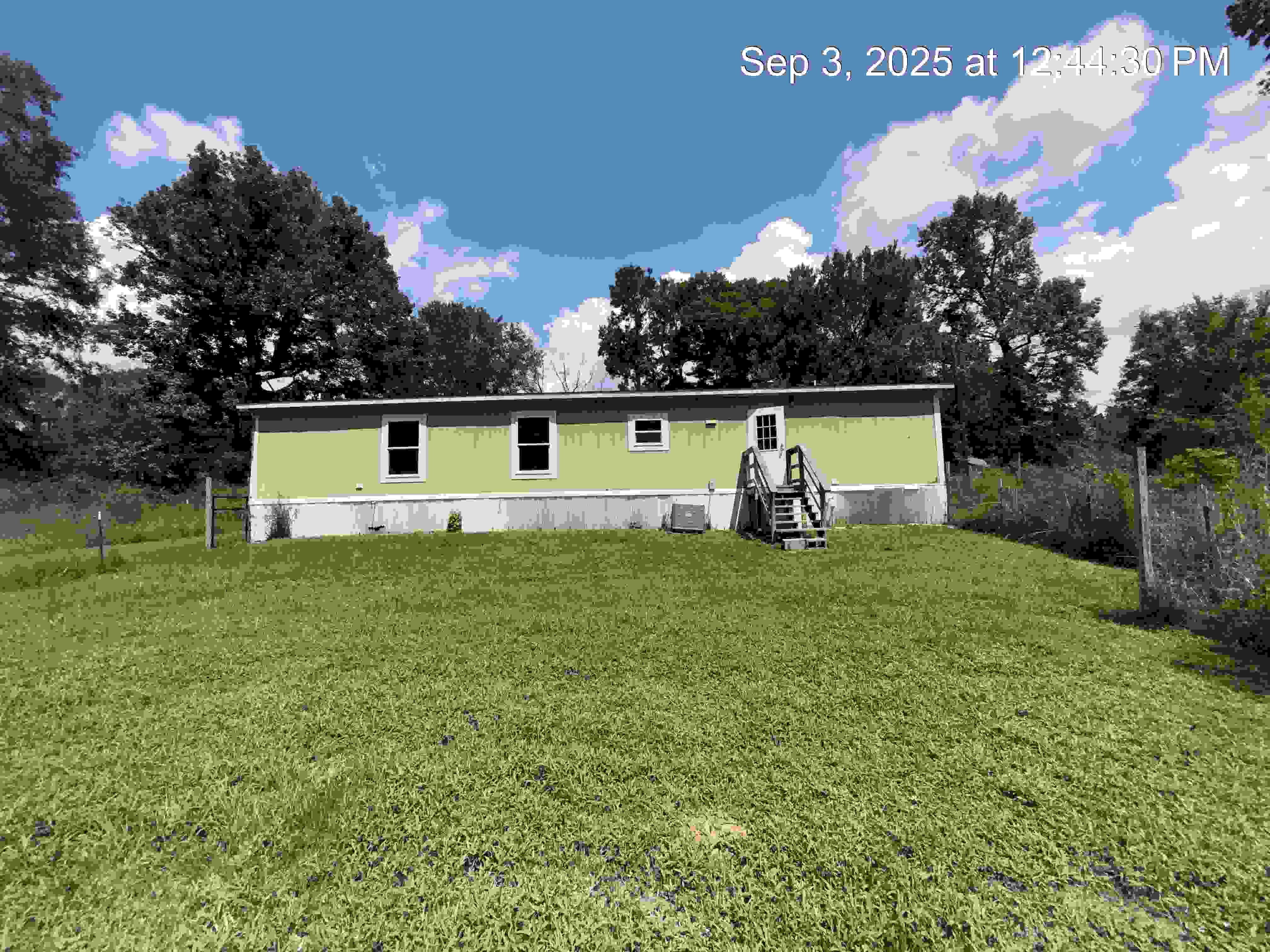 Property image 6 / 9