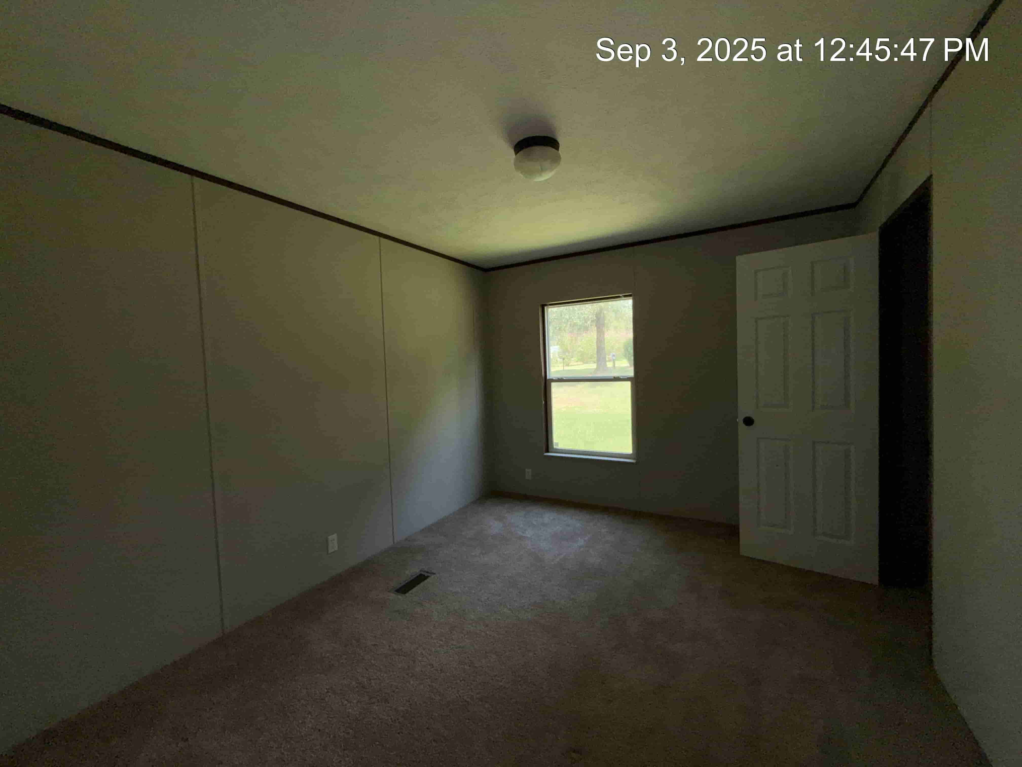 Property image 7 / 9