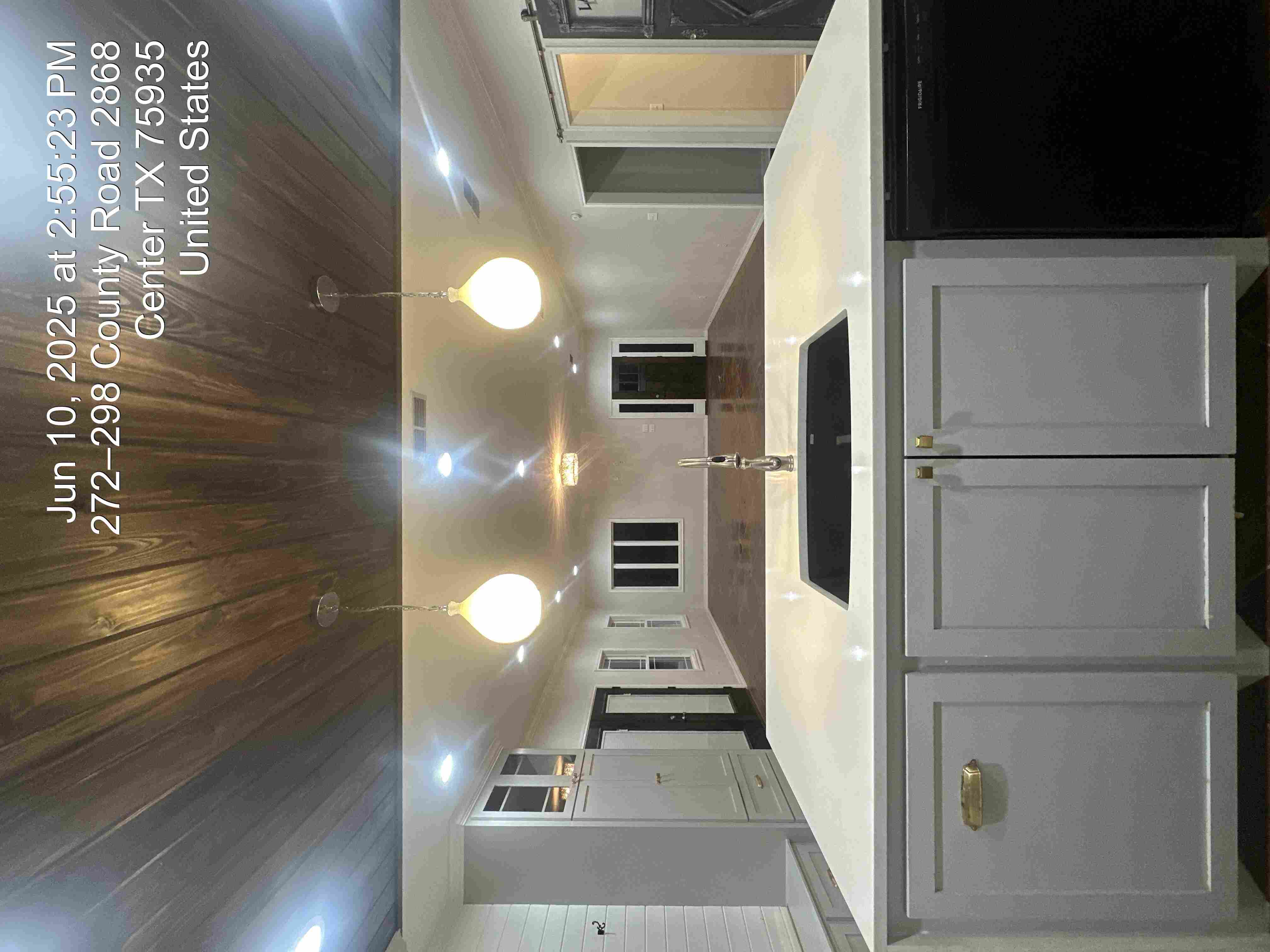 Property image 8 / 11