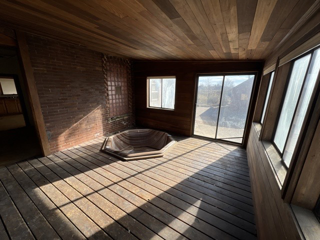 Property image 16 / 16