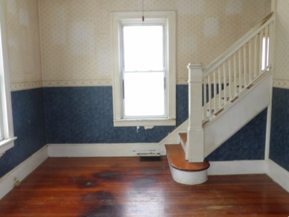 Property image 8 / 14