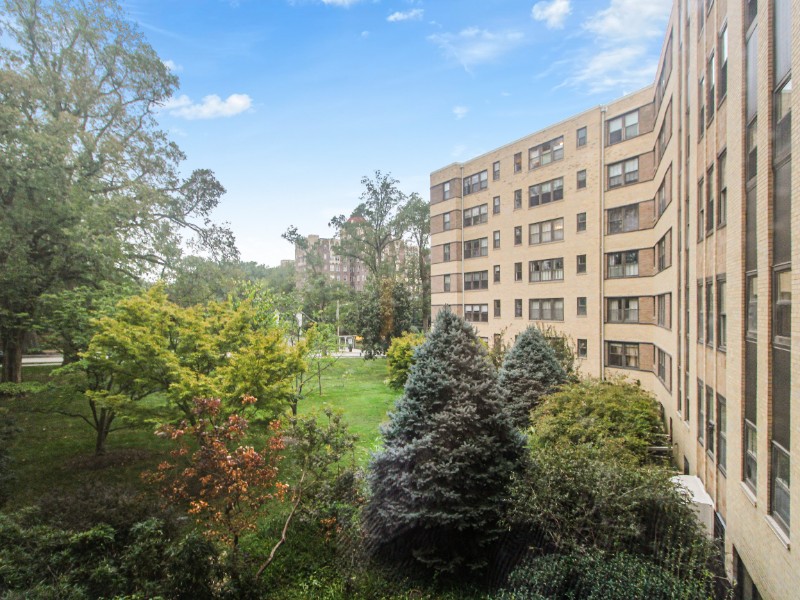 Property image 16 / 20