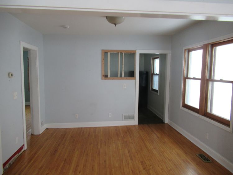 View property gallery image 4