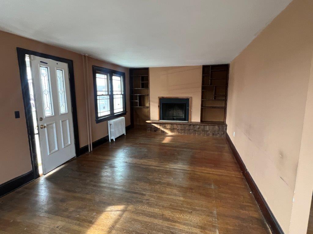 View property gallery image 3