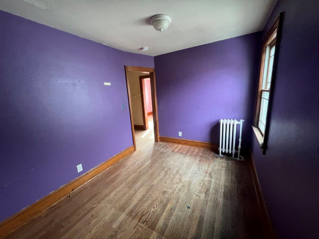 Property image 6 / 9