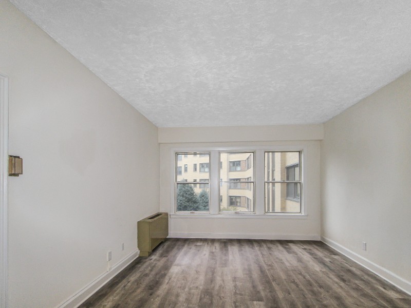 Property image 10 / 20