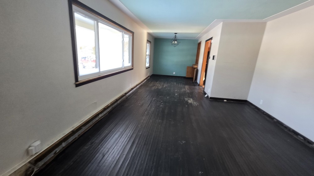 Property image 9 / 19