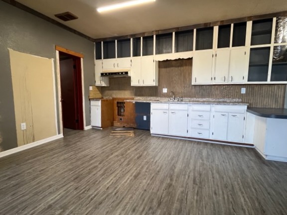 View property gallery image 3