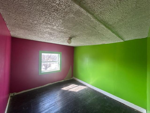 Property image 14 / 16