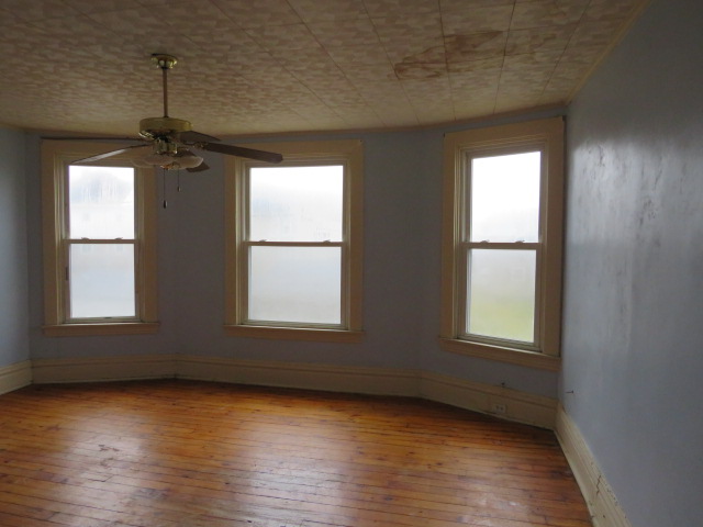 Property image 8 / 15