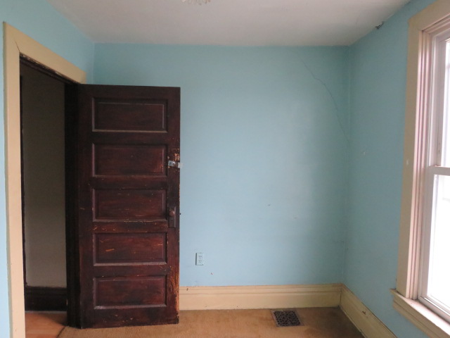 View property gallery image 5