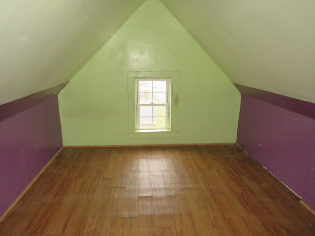 View property gallery image 3