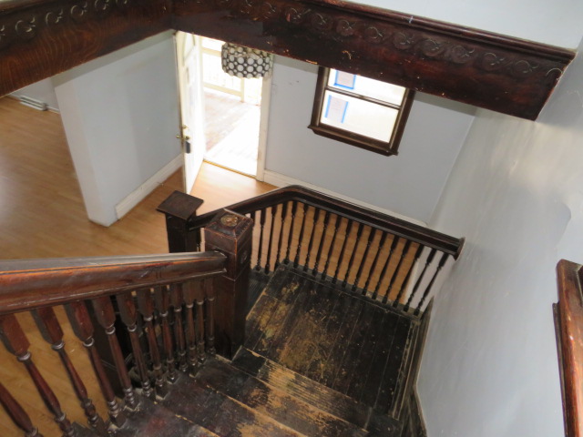 View property gallery image 2