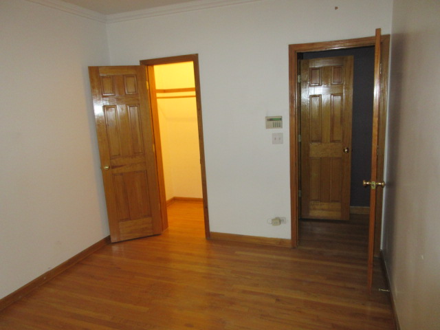 Property image 8 / 15
