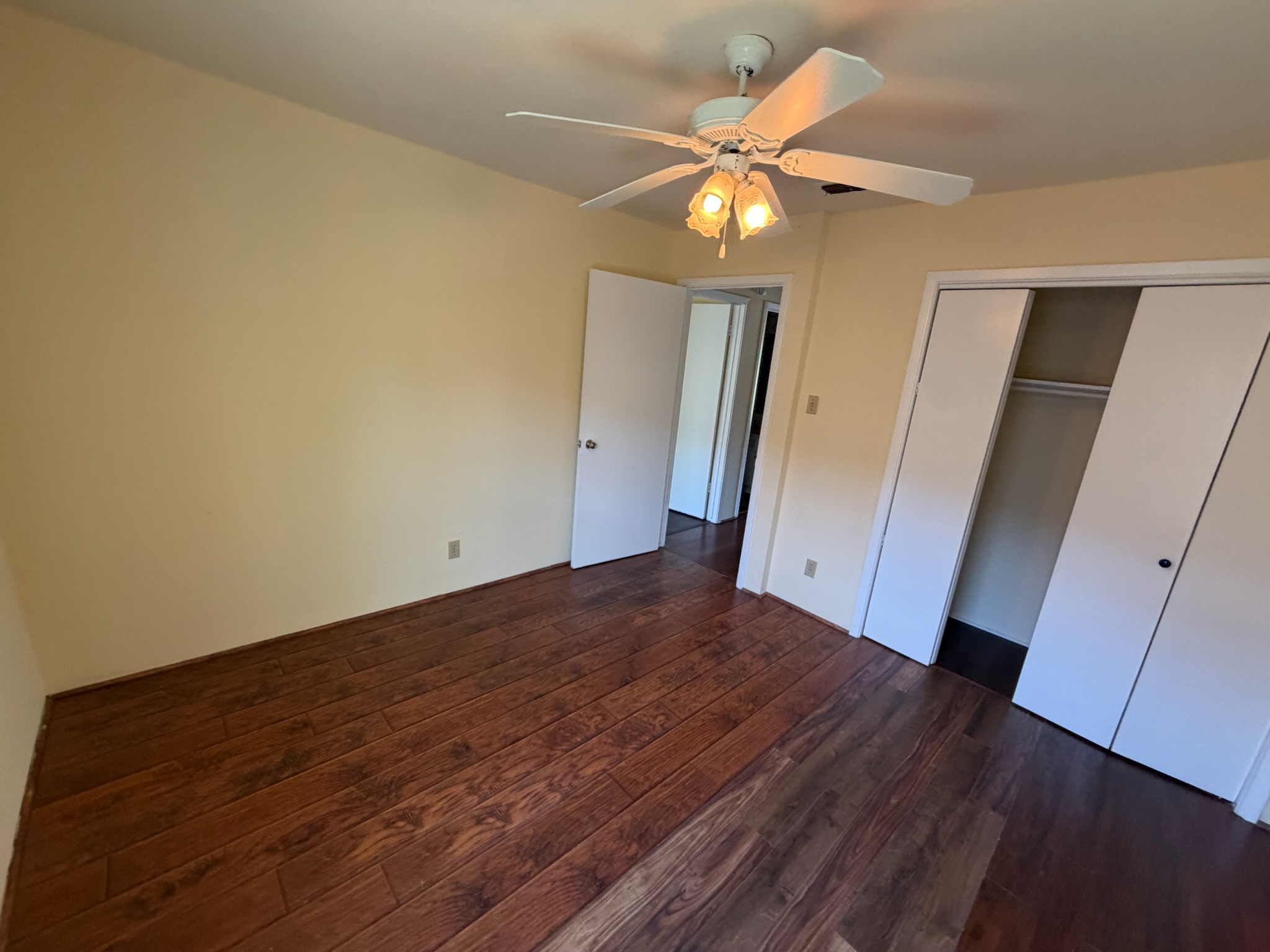 Property image 12 / 16