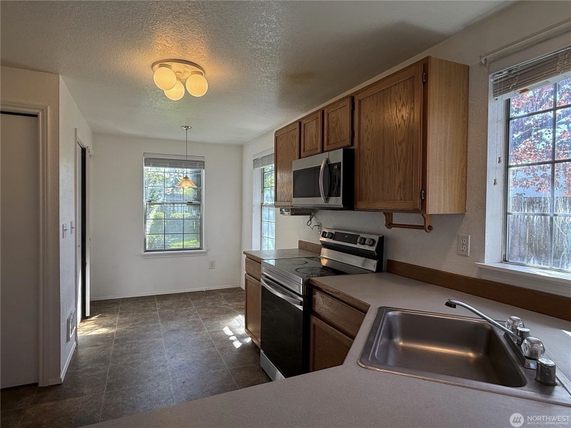 View property gallery image 2