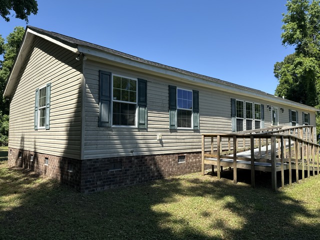 Home — 345 Nc Hwy 55 W, New Bern, NC 28562
