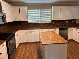 Property image 10 / 11