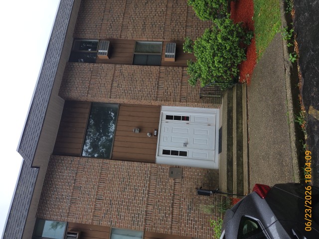 View property gallery image 2