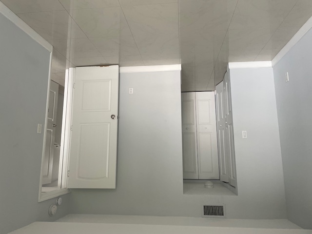 View property gallery image 3