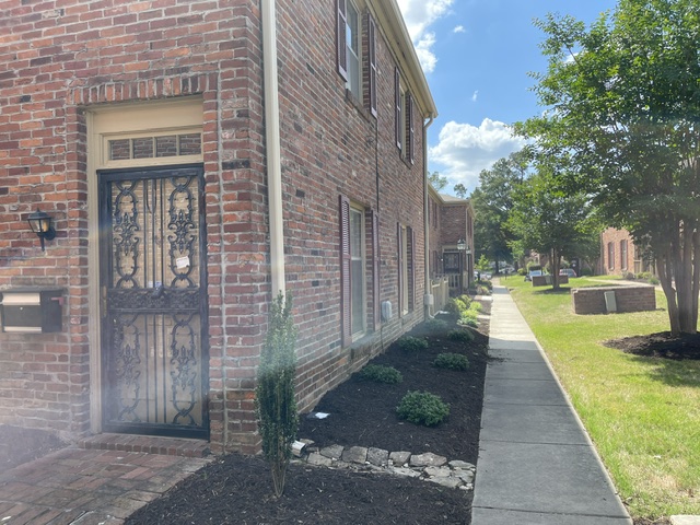 View property gallery image 3