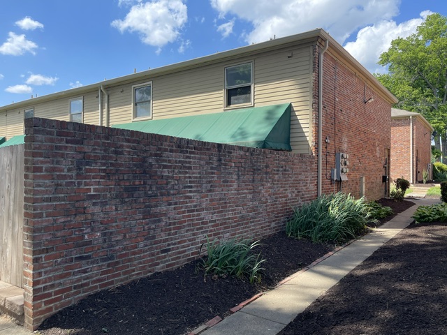 View property gallery image 4