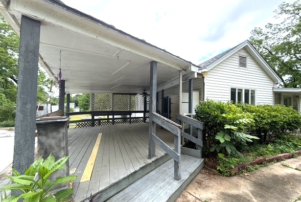 Property image 14 / 16