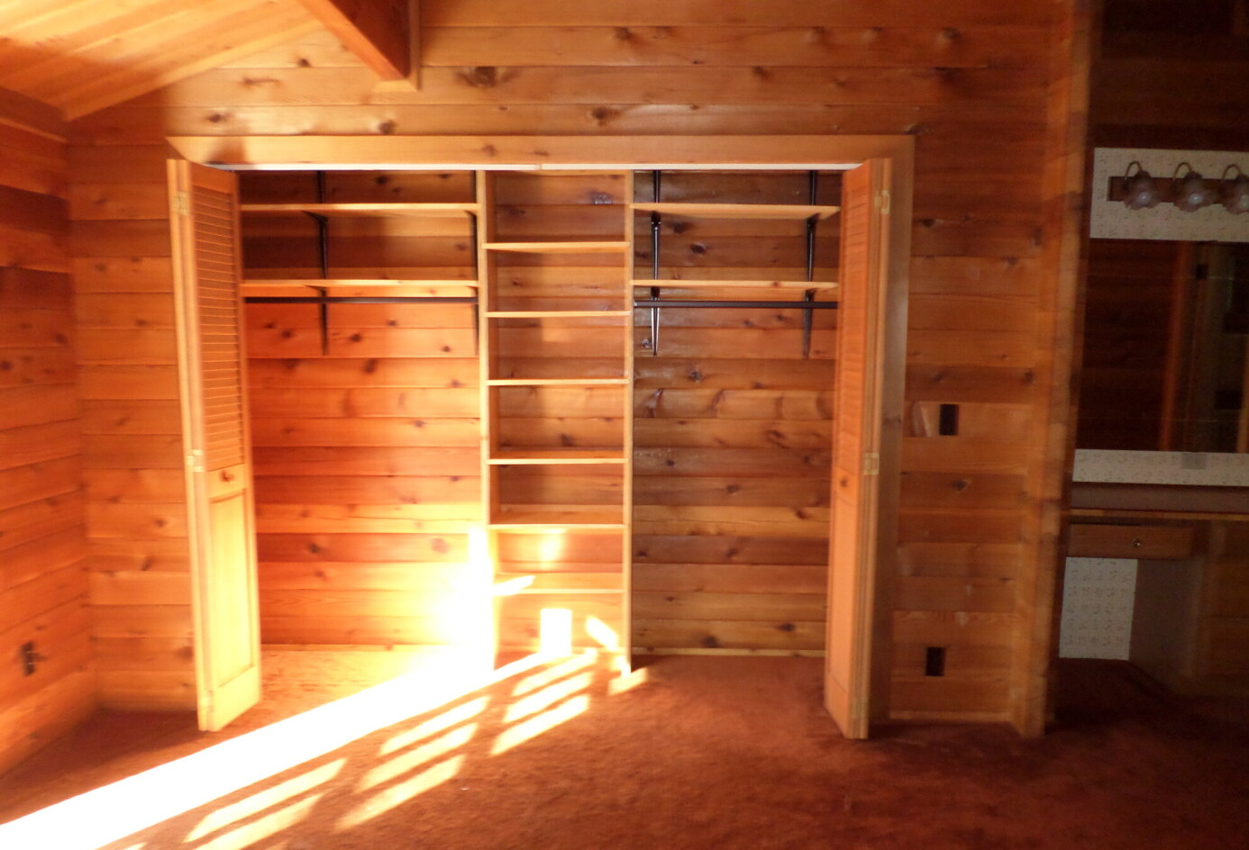 Property image 8 / 11