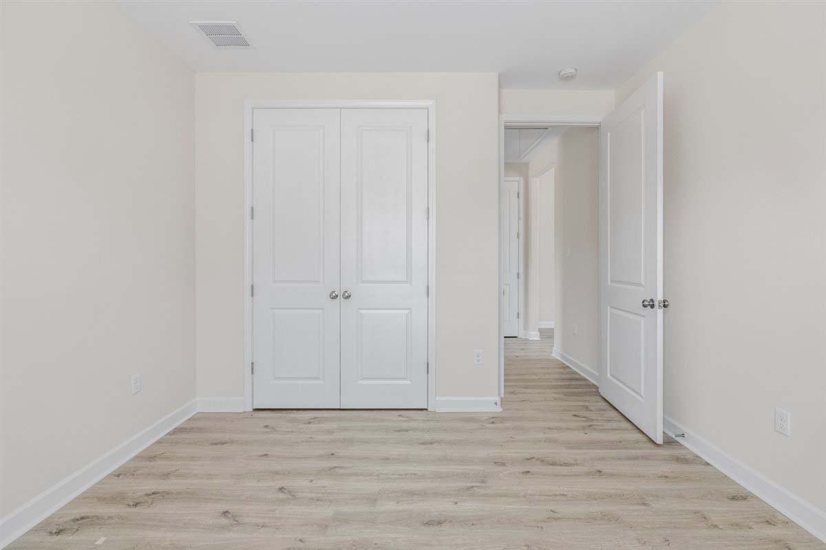 Property image 13 / 22