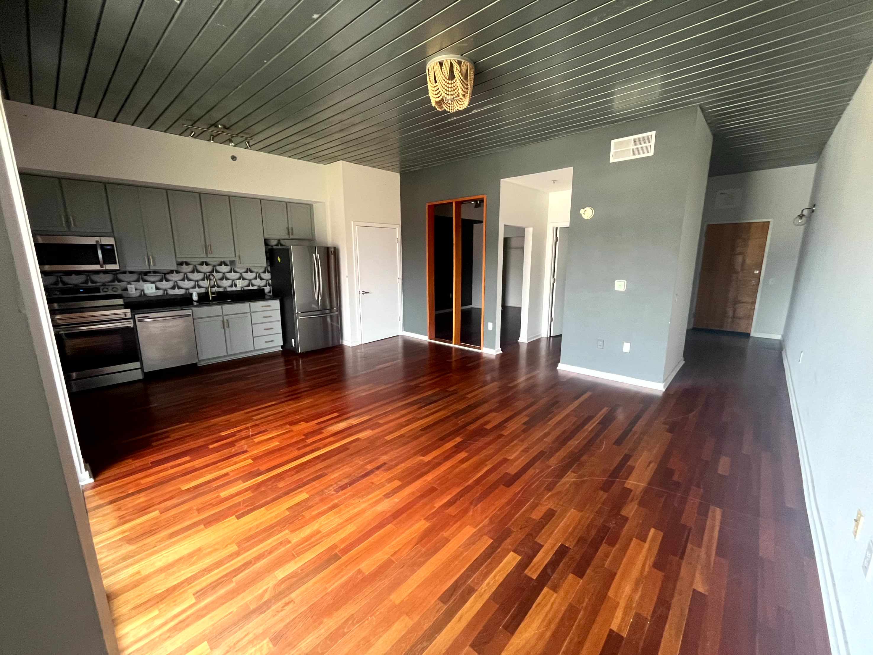 Property image 7 / 18