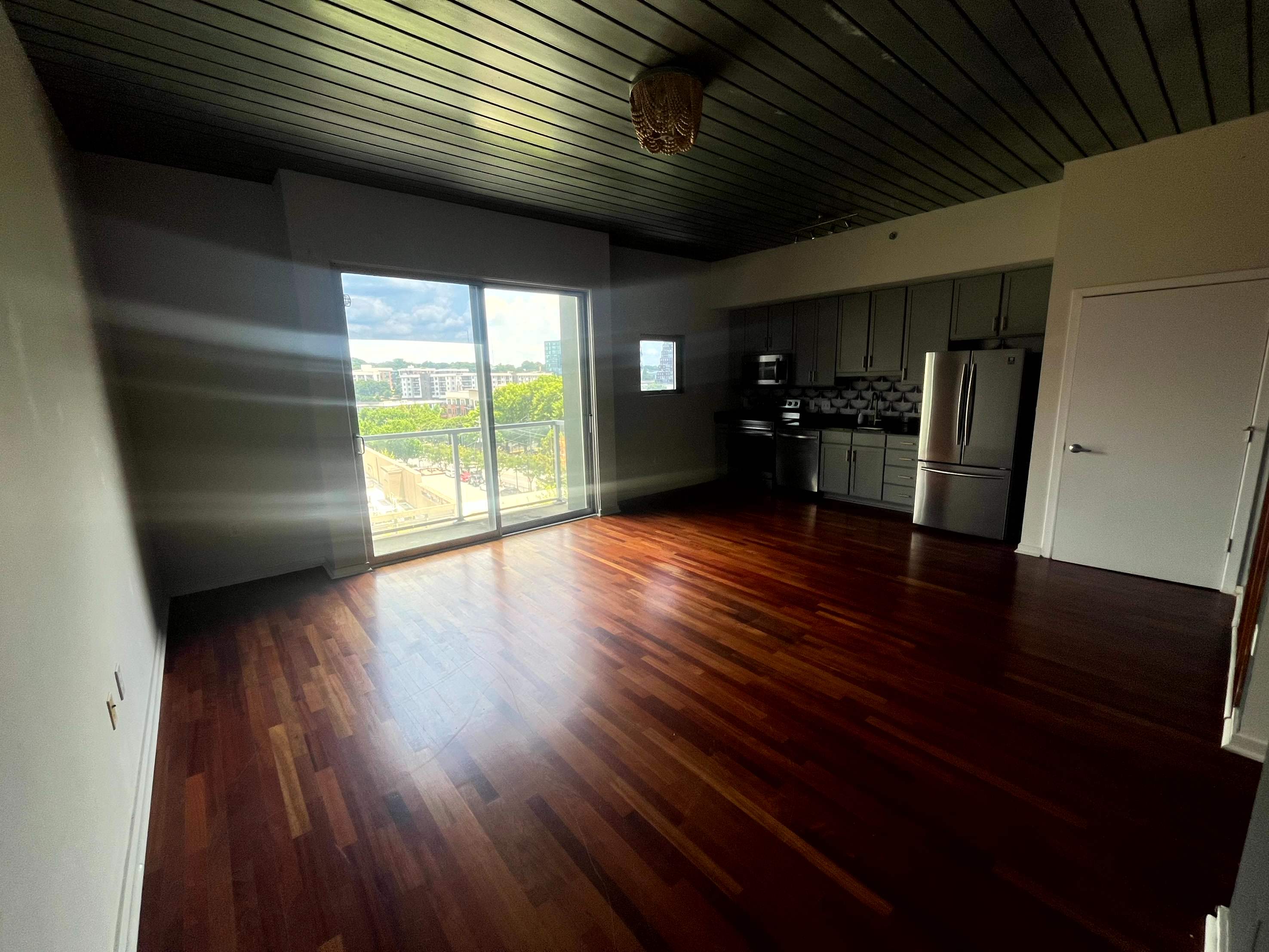 Property image 16 / 18