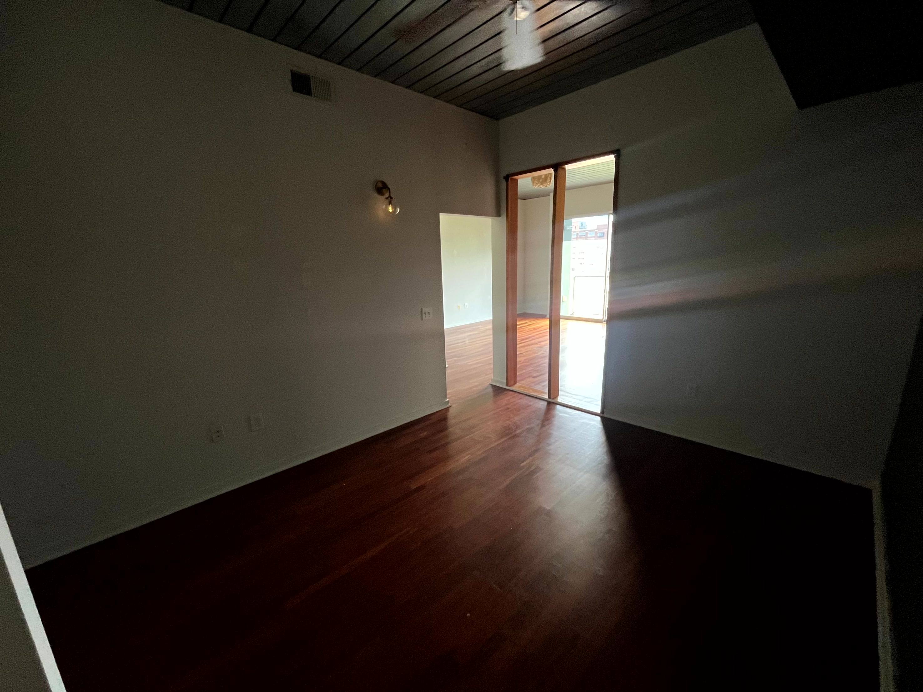 Property image 10 / 18