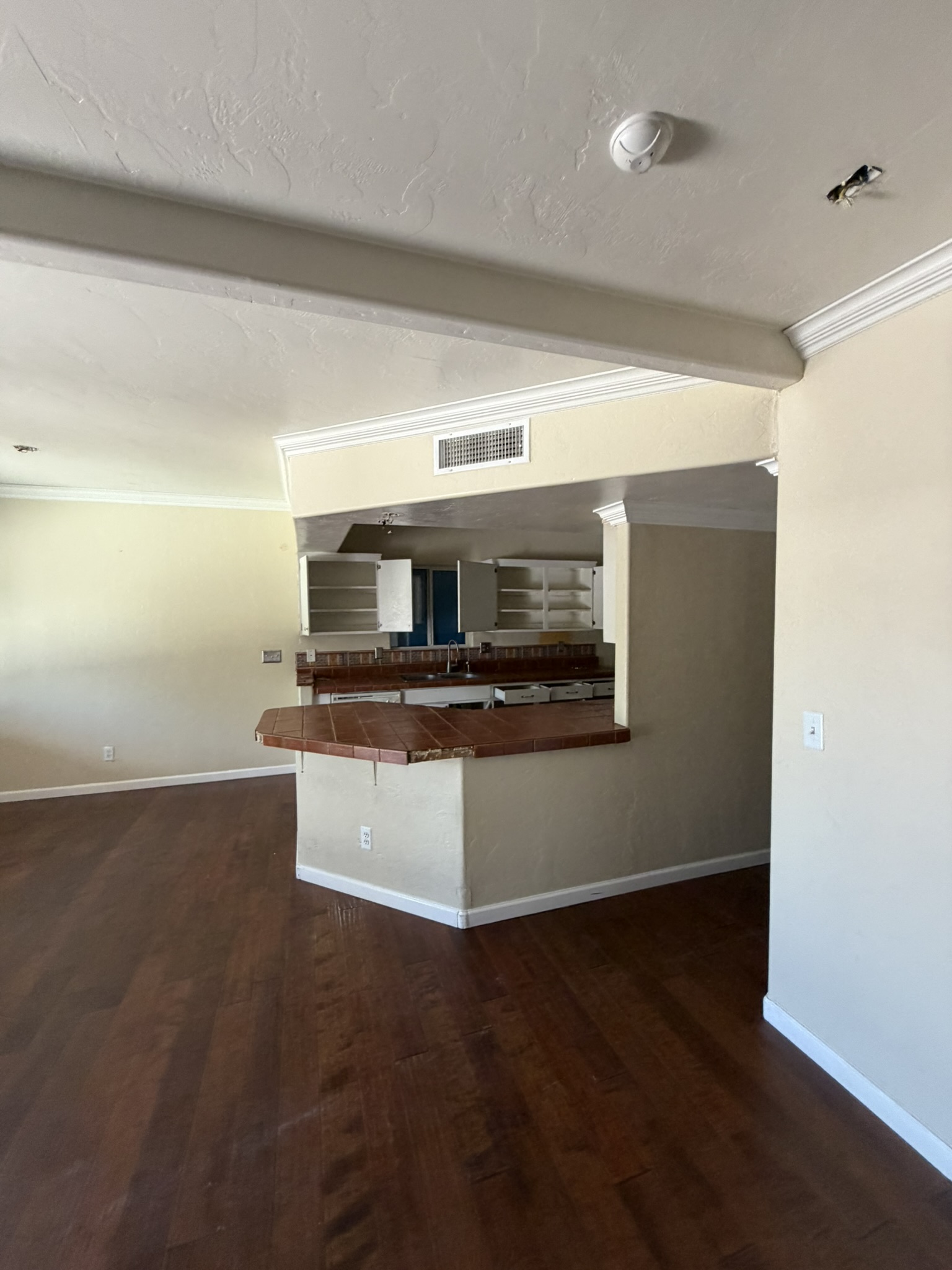 Property image 7 / 14